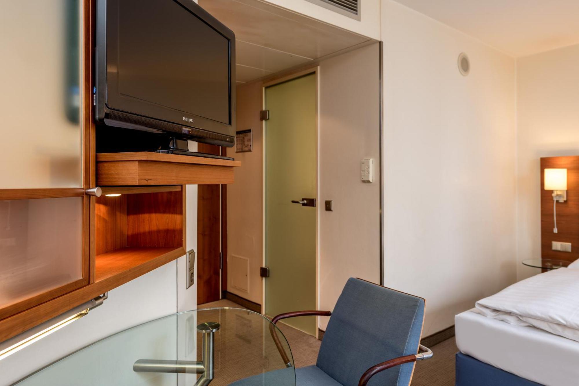 Mercure Hotel Muenchen Airport Freising Exteriör bild